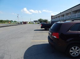 Days Inn by Wyndham Carlisle North