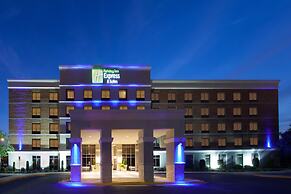 Holiday Inn Express Hotel and Suites Laurel, an IHG Hotel