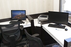 Holiday Inn Express Hotel and Suites Laurel by IHG