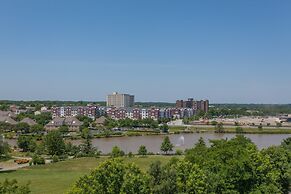 Holiday Inn Express Hotel and Suites Laurel by IHG