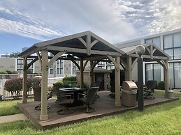 Wyndham Riverfront Little Rock