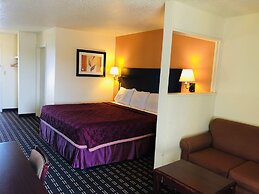 Executive Inn & Suites