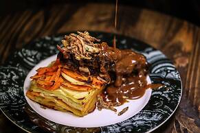 DoubleTree by Hilton Jamestown