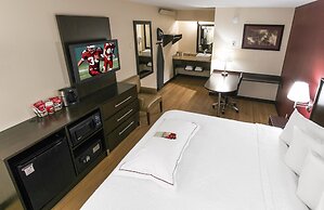 Red Roof Inn PLUS+ Philadelphia Airport