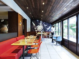 ibis Douala