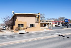 Motel 6 Santa Fe, NM - Downtown