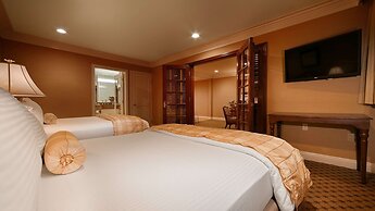 Best Western Plus Sunset Plaza Hotel