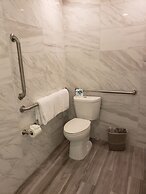 Best Western Plus Sunset Plaza Hotel