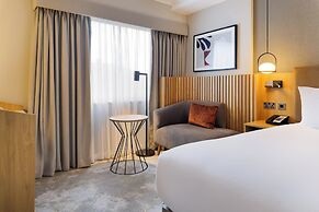 Crowne Plaza London- Gatwick Airport by IHG