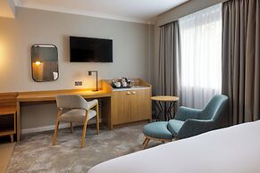 Crowne Plaza London- Gatwick Airport by IHG