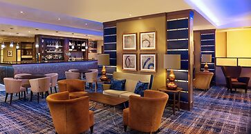 Crowne Plaza London- Gatwick Airport by IHG