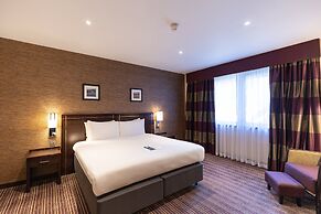Crowne Plaza London- Gatwick Airport by IHG