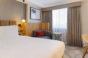 Crowne Plaza London- Gatwick Airport by IHG