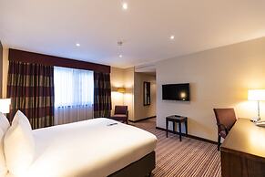 Crowne Plaza London- Gatwick Airport by IHG