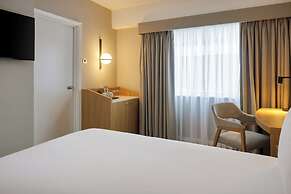 Crowne Plaza London- Gatwick Airport by IHG