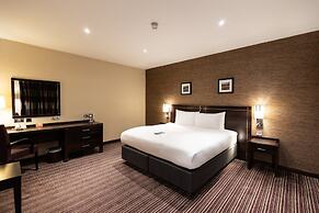 Crowne Plaza London- Gatwick Airport by IHG