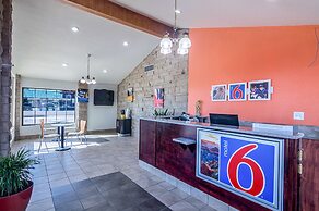 Motel 6 Childress, TX