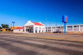 Motel 6 Childress, TX