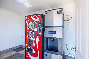 Motel 6 Childress, TX