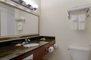 Best Western Plus Chocolate Lake Hotel