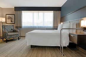 Best Western Plus Chocolate Lake Hotel