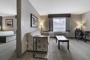 Best Western Plus Chocolate Lake Hotel