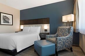 Best Western Plus Chocolate Lake Hotel