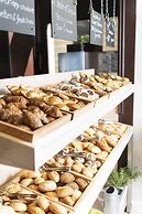 Three Corners Hotel Art