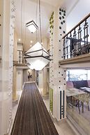 Three Corners Hotel Art