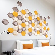 Three Corners Hotel Art