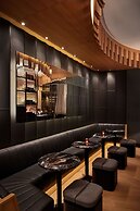 The Jay, Autograph Collection