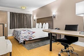 Red Roof Inn Tampa Fairgrounds – Casino