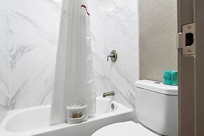 Red Roof Inn Tampa Fairgrounds – Casino