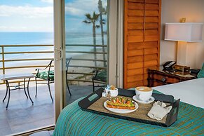 Pacific Terrace Hotel