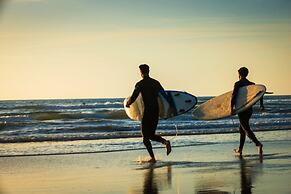 Pacific Terrace Hotel
