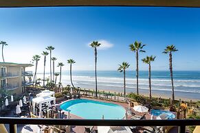 Pacific Terrace Hotel