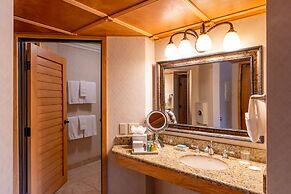 Pacific Terrace Hotel