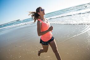 Pacific Terrace Hotel