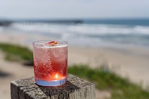 Pacific Terrace Hotel