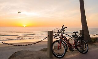 Pacific Terrace Hotel