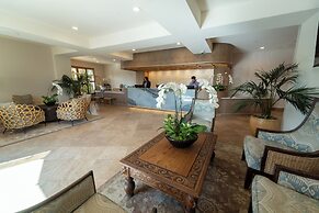 Pacific Terrace Hotel