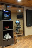 Pacific Terrace Hotel