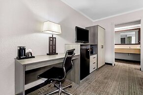 Quality Inn & Suites Florence Civic Center