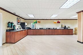 Quality Inn & Suites Florence Civic Center