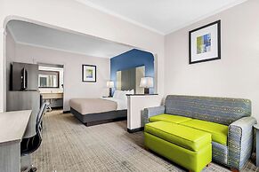 Quality Inn & Suites Florence Civic Center