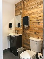 Days Inn by Wyndham Raleigh Glenwood-Crabtree