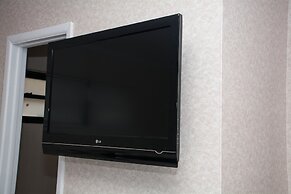 Atlantic Inn & Suites