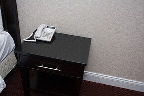 Atlantic Inn & Suites