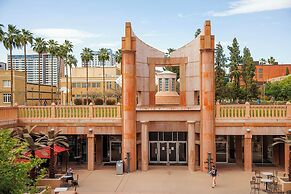 DoubleTree Suites by Hilton Phoenix