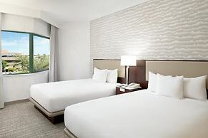DoubleTree Suites by Hilton Phoenix